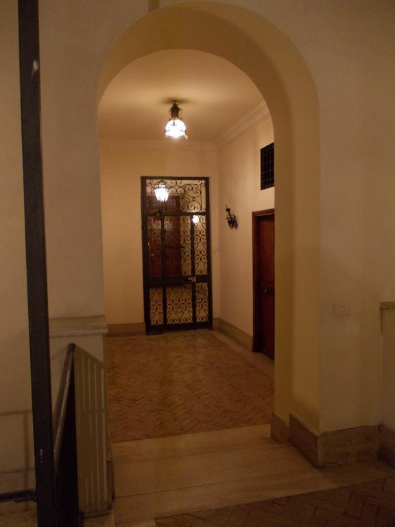 Ferienwohnung Luxury Ai Banchi Nuovi Rom Exterior foto